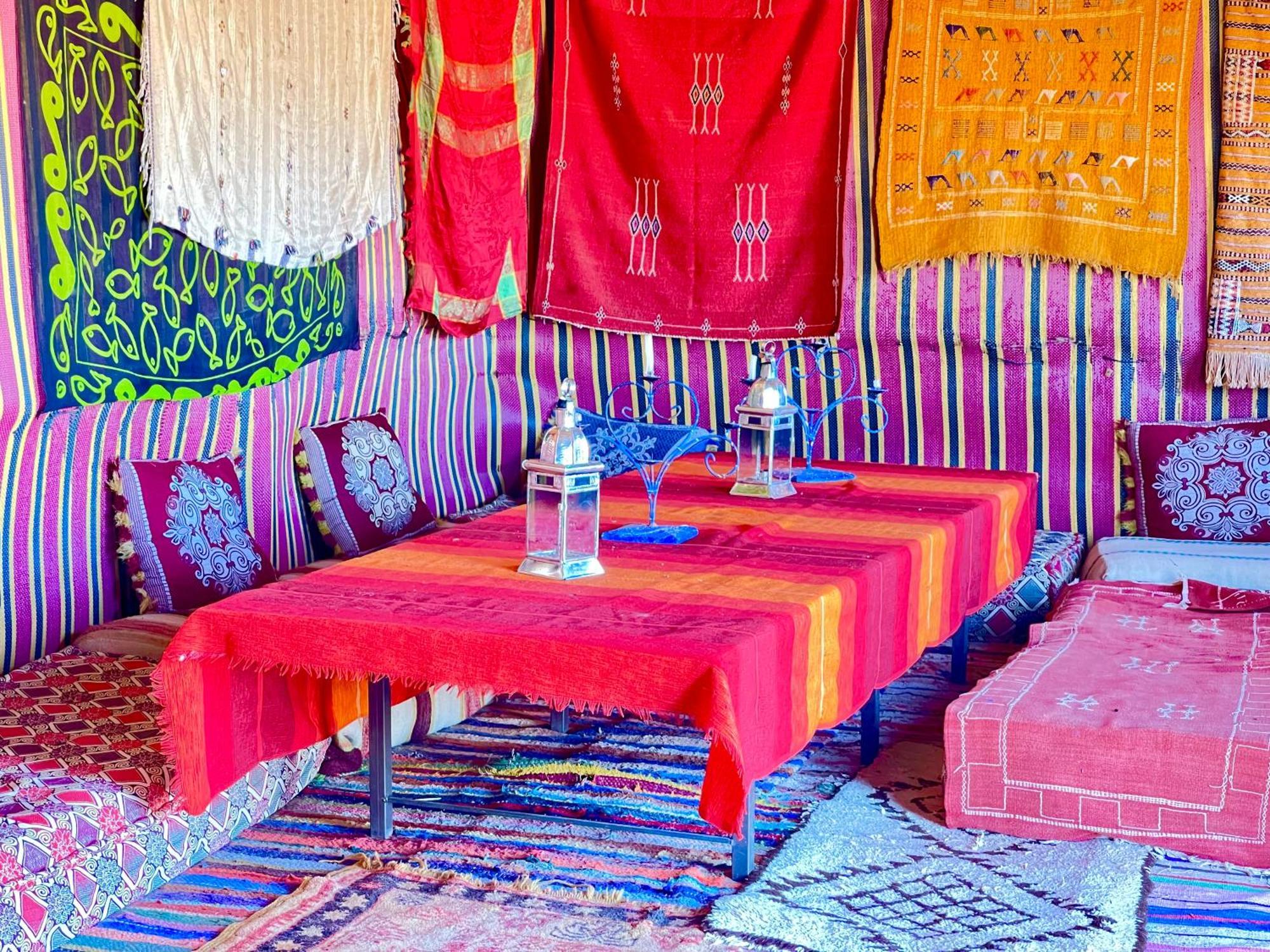 Mhamid Sahara Camp Activities - Le Chant Du Sable M'Hamid Exterior foto