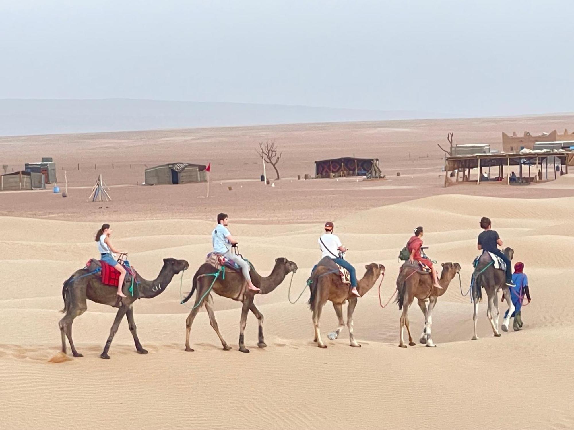 Mhamid Sahara Camp Activities - Le Chant Du Sable M'Hamid Exterior foto