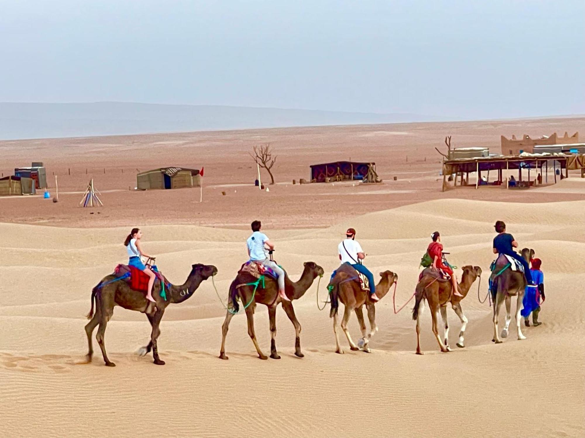 Mhamid Sahara Camp Activities - Le Chant Du Sable M'Hamid Exterior foto